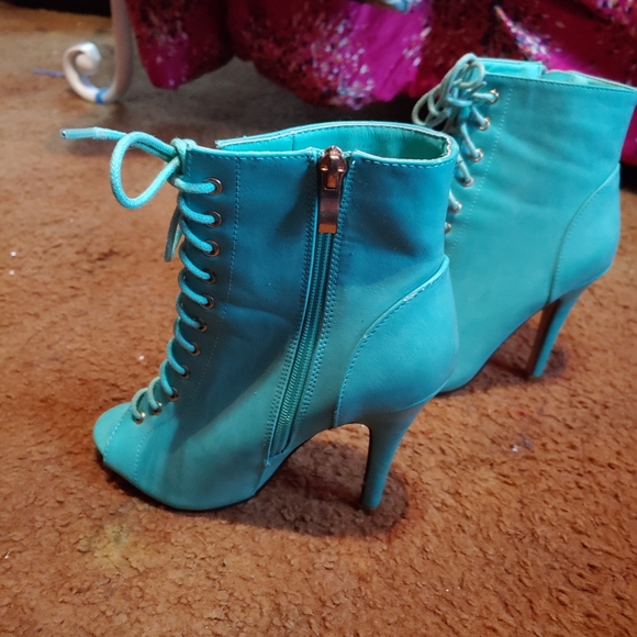 Booties - Picture 3 of 3